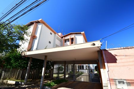 Apartamento para alugar com 110m², 3 quartos e 2 vagasFachado do condomínio