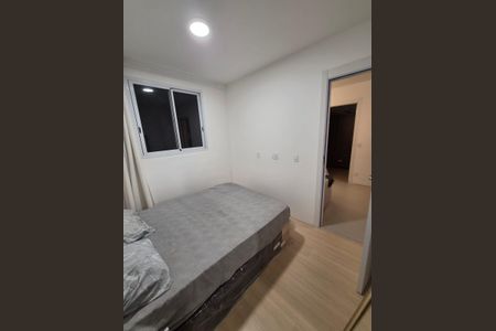 Quarto de apartamento para alugar com 2 quartos, 34m² em Jardim Peri Peri, São Paulo