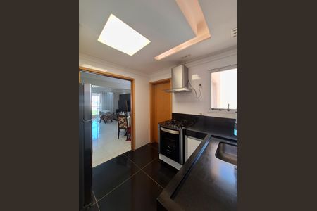 Apartamento à venda com 85m², 3 quartos e 2 vagas Apartamento à venda com 85m², 3 quartos e 2 vagasCozinha