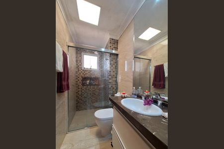 Apartamento à venda com 85m², 3 quartos e 2 vagas Apartamento à venda com 85m², 3 quartos e 2 vagasBanheiro