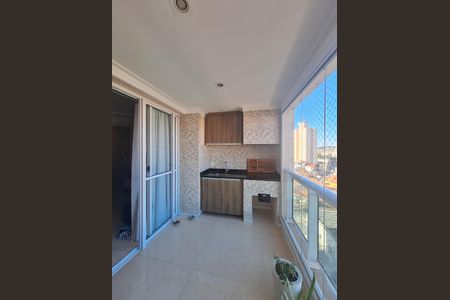Apartamento à venda com 85m², 3 quartos e 2 vagas Apartamento à venda com 85m², 3 quartos e 2 vagasVaranda