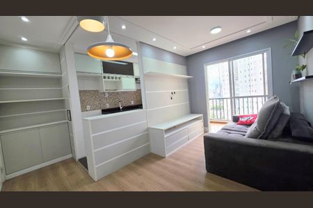 Apartamento para alugar com 2 quartos, 57m² em Umuarama, Osasco