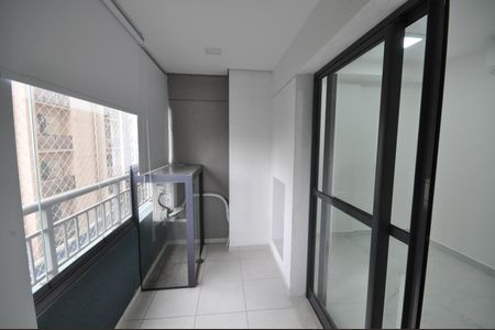 Studio à venda com 27m², 1 quarto e sem vagaSacada do Quarto/Sala