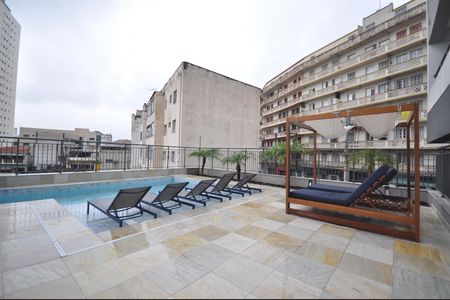 Studio à venda com 27m², 1 quarto e sem vagaÁrea comum - Piscina