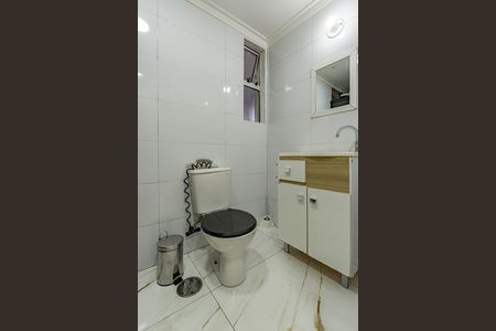 Apartamento à venda com 62m², 2 quartos e 1 vaga Apartamento à venda com 62m², 2 quartos e 1 vagaBanheiro