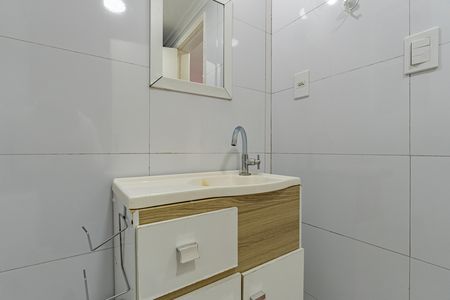 Apartamento à venda com 62m², 2 quartos e 1 vaga Apartamento à venda com 62m², 2 quartos e 1 vagaBanheiro