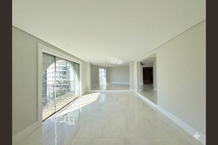 Sala de apartamento à venda com 3 quartos, 207m² em Santo Amaro, São Paulo