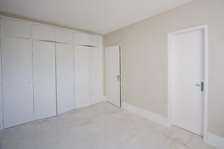 Apartamento à venda com 207m², 3 quartos e 2 vagas
