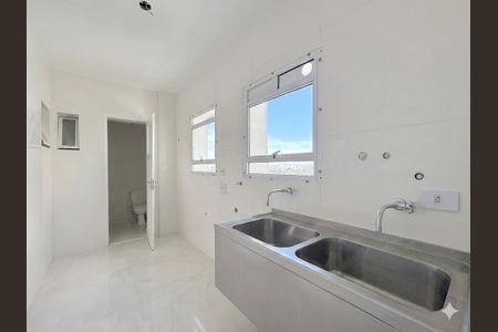 Apartamento à venda com 207m², 3 quartos e 2 vagas Apartamento à venda com 207m², 3 quartos e 2 vagasÁrea de Serviço