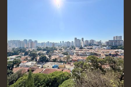 Apartamento à venda com 207m², 3 quartos e 2 vagas Apartamento à venda com 207m², 3 quartos e 2 vagasVista