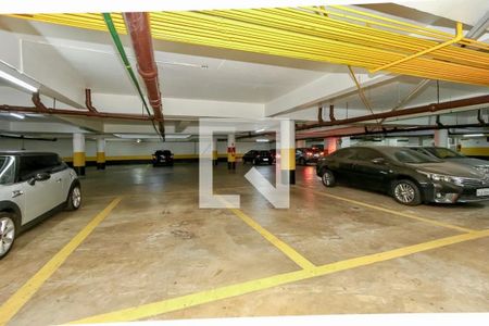 Apartamento à venda com 207m², 3 quartos e 2 vagas Apartamento à venda com 207m², 3 quartos e 2 vagasGaragem