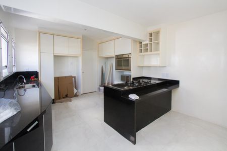 Apartamento à venda com 207m², 3 quartos e 2 vagas