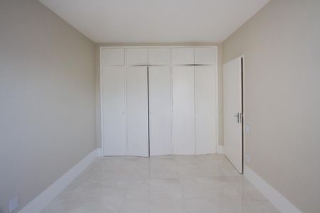 Apartamento à venda com 207m², 3 quartos e 2 vagas