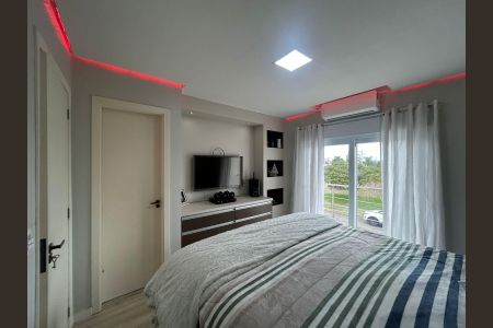 Casa à venda com 118m², 3 quartos e 2 vagasSuite