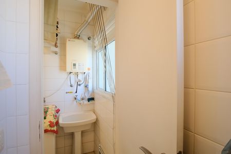 Apartamento à venda com 93m², 4 quartos e 2 vagasBanheiro de serviço
