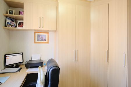 Apartamento à venda com 93m², 4 quartos e 2 vagasQuarto 2