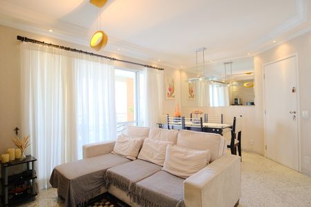 Apartamento à venda com 93m², 4 quartos e 2 vagasSala