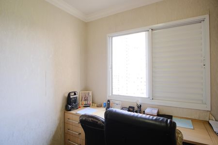 Apartamento à venda com 93m², 4 quartos e 2 vagasQuarto 2