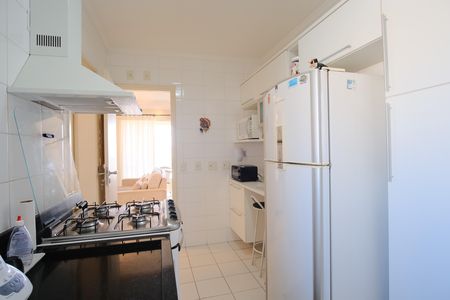 Apartamento à venda com 93m², 4 quartos e 2 vagasCozinha