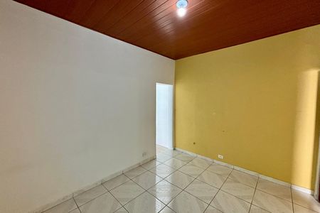 Casa para alugar com 70m², 2 quartos e sem vaga Casa para alugar com 70m², 2 quartos e sem vagaQuarto 1