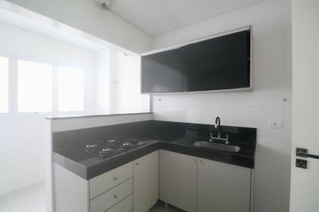 Cozinha de apartamento para alugar com 3 quartos, 100m² em Balneario Cidade Atlantica, Guarujá