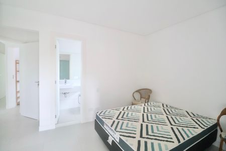 Apartamento para alugar com 100m², 3 quartos e 2 vagas Apartamento para alugar com 100m², 3 quartos e 2 vagasSuíte