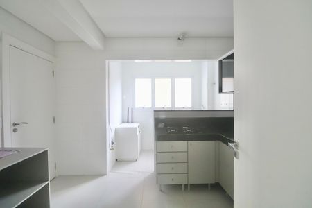Apartamento para alugar com 100m², 3 quartos e 2 vagas Apartamento para alugar com 100m², 3 quartos e 2 vagasCozinha