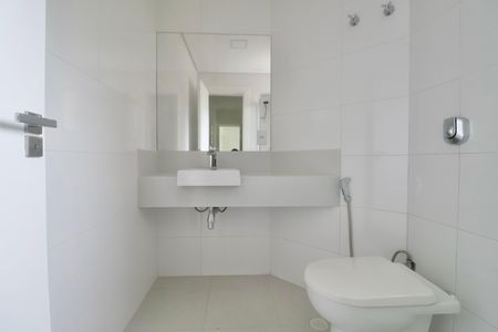 Apartamento para alugar com 100m², 3 quartos e 2 vagas Apartamento para alugar com 100m², 3 quartos e 2 vagasBanheiro Social