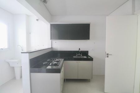 Cozinha de apartamento para alugar com 3 quartos, 100m² em Balneario Cidade Atlantica, Guarujá