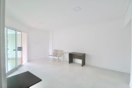 Sala de apartamento para alugar com 3 quartos, 100m² em Balneario Cidade Atlantica, Guarujá
