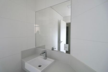 Apartamento para alugar com 100m², 3 quartos e 2 vagas Apartamento para alugar com 100m², 3 quartos e 2 vagasBanheiro Social