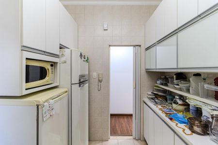 Cozinha de apartamento para alugar com 2 quartos, 85m² em Vila Buarque, São Paulo