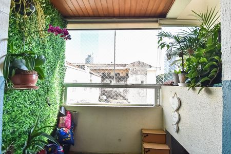 Apartamento à venda com 67m², 3 quartos e 2 vagas Apartamento à venda com 67m², 3 quartos e 2 vagasVaranda