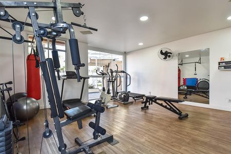 Apartamento à venda com 67m², 3 quartos e 2 vagas Apartamento à venda com 67m², 3 quartos e 2 vagasÁrea comum - Academia