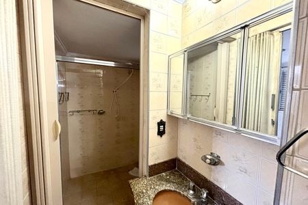Apartamento para alugar com 76m², 2 quartos e 1 vaga Apartamento para alugar com 76m², 2 quartos e 1 vagaBanheiro