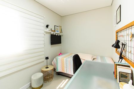 Casa à venda com 211m², 4 quartos e 4 vagas Casa à venda com 211m², 4 quartos e 4 vagasQuarto 1