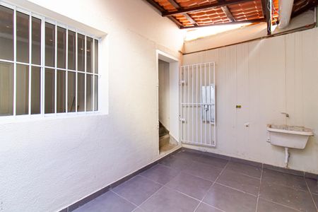 Casa à venda com 211m², 4 quartos e 4 vagas Casa à venda com 211m², 4 quartos e 4 vagasCasa 2