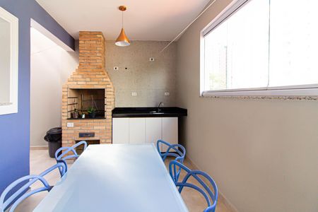 Casa à venda com 211m², 4 quartos e 4 vagas Casa à venda com 211m², 4 quartos e 4 vagasÁrea de Serviço