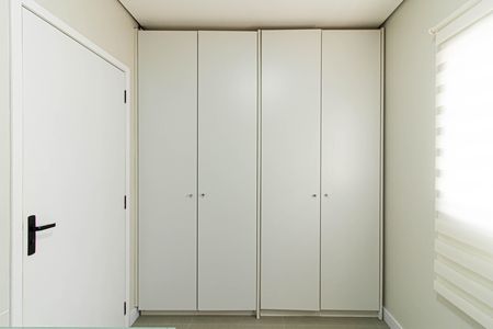 Casa à venda com 211m², 4 quartos e 4 vagas Casa à venda com 211m², 4 quartos e 4 vagasQuarto 1