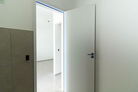 Casa à venda com 211m², 4 quartos e 4 vagas Casa à venda com 211m², 4 quartos e 4 vagasCasa 2 - Banheiro