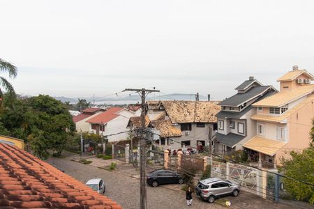 Casa à venda com 367m², 4 quartos e 4 vagas Casa à venda com 367m², 4 quartos e 4 vagasVista