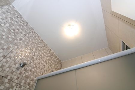 Casa à venda com 144m², 5 quartos e 3 vagasBanheiro casa 1