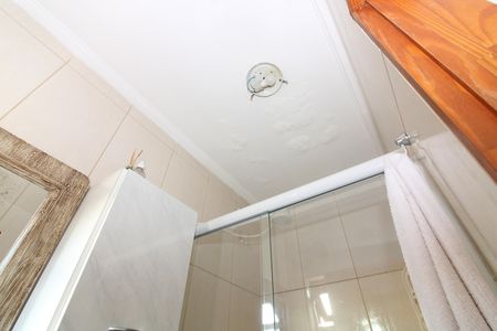 Casa à venda com 144m², 5 quartos e 3 vagasbanheiro da suíte externa casa 2