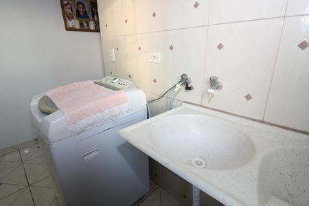 Casa à venda com 144m², 5 quartos e 3 vagaslavanderia casa 2