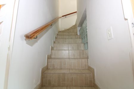 Casa à venda com 144m², 5 quartos e 3 vagasescada de acesso suite superior casa 2