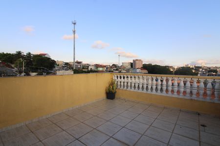 Casa à venda com 144m², 5 quartos e 3 vagasVaranda da suíte externa casa 2