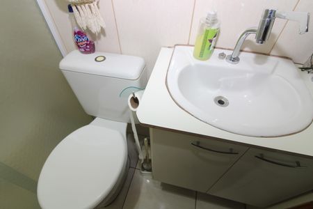 Casa à venda com 144m², 5 quartos e 3 vagasBanheiro casa 2