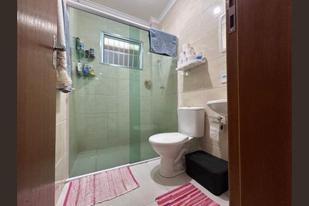 Banheiro de apartamento para alugar com 2 quartos, 63m² em Jansen, Gravataí