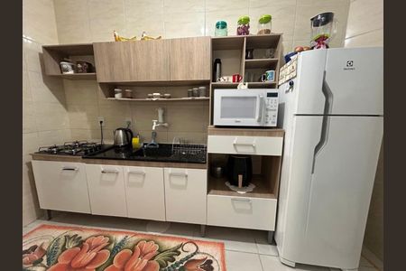 Cozinha de apartamento para alugar com 2 quartos, 63m² em Jansen, Gravataí