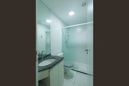 Apartamento à venda com 54m², 2 quartos e 1 vaga Apartamento à venda com 54m², 2 quartos e 1 vagaBanheiro da Suíte